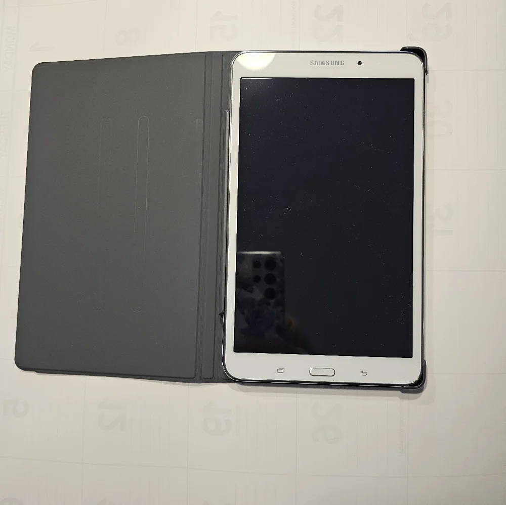 Samsung Galaxy Tab 4 Android Tablet